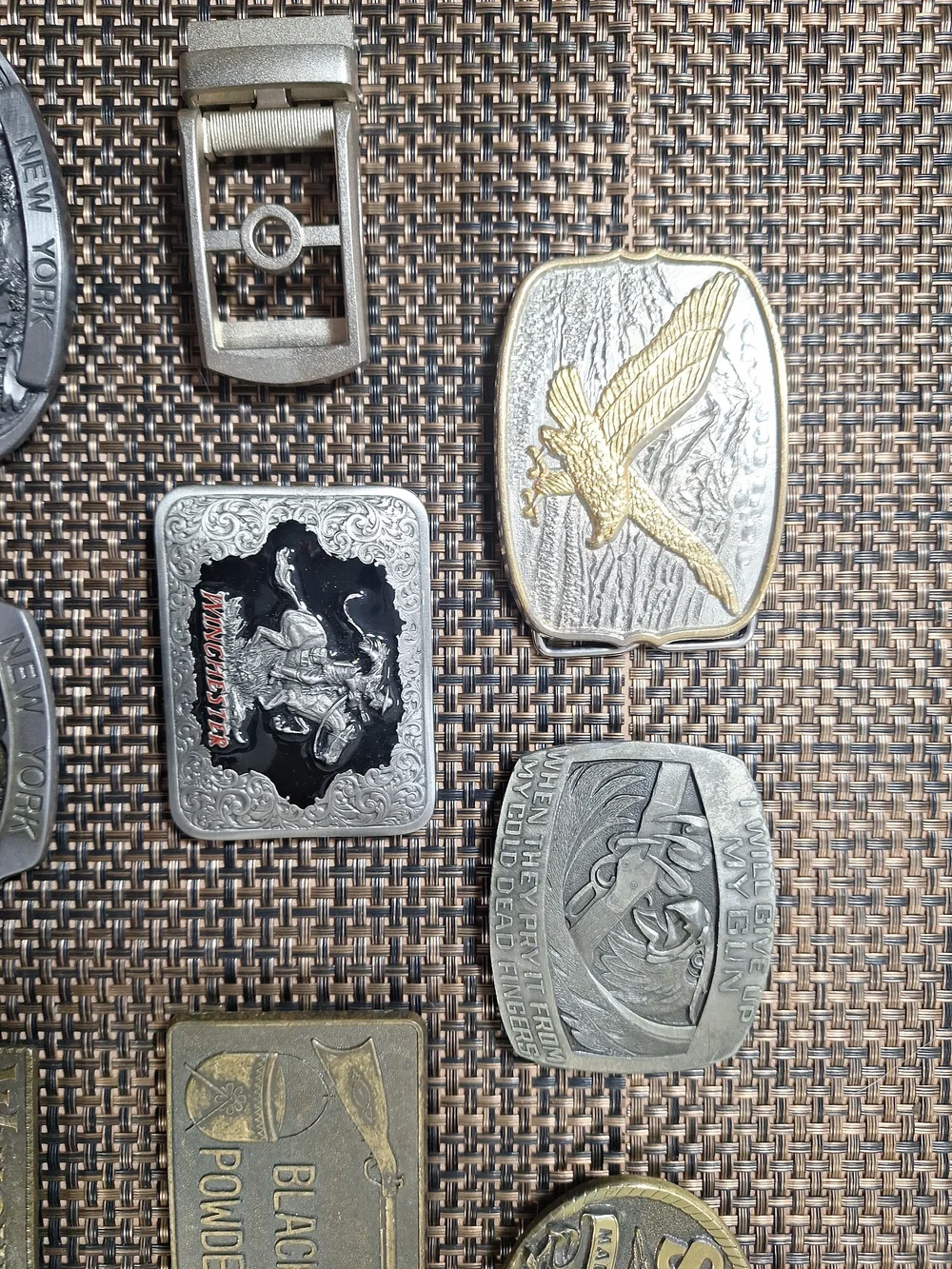 Vintage 19 Belt Buckle Lot-Winchester-Gun-Pistol- Eagle-New YORK-MADE IN USA-JD